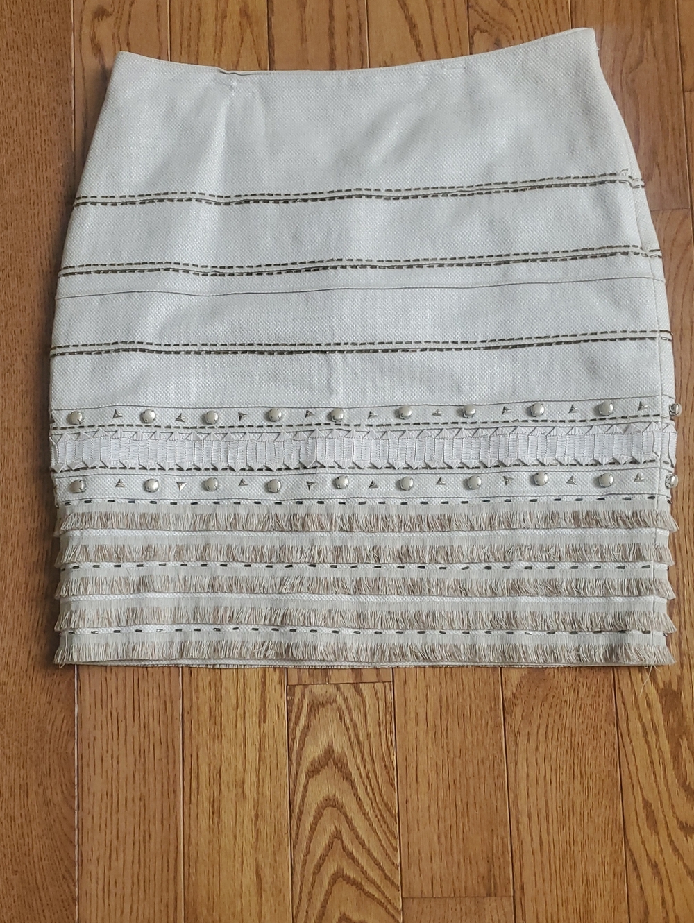 White House Black Market Skirt Size 6 biscotti fringe beadwork